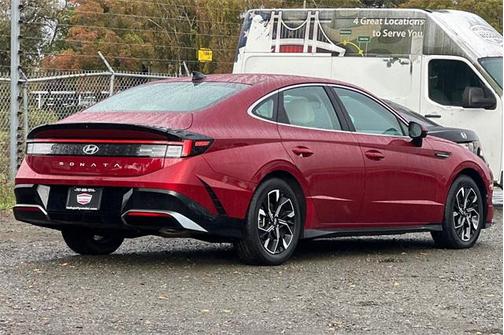 2024 Hyundai SONATA SEL