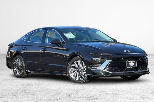 2025 Hyundai SONATA Hybrid SE