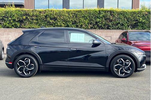 Abyss Black 2024 Hyundai IONIQ 5 SEL