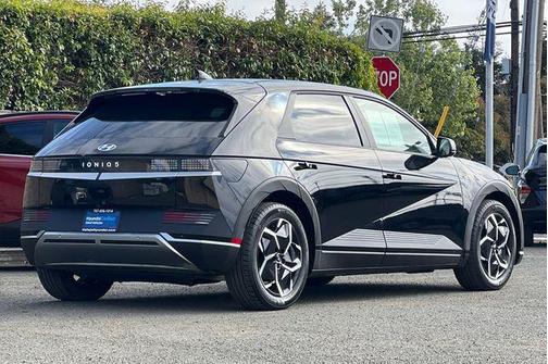 Abyss Black 2024 Hyundai IONIQ 5 SEL