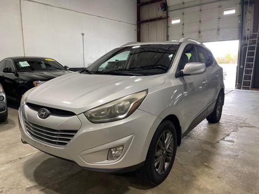 2014 Hyundai TUCSON SE