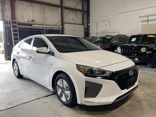 2017 Hyundai IONIQ Hybrid Blue