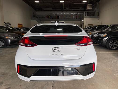 2017 Hyundai IONIQ Hybrid Blue