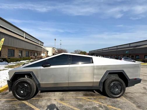 2024 Tesla Cybertruck All-Wheel Drive