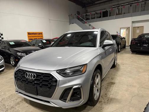 2022 Audi Q5 45 S line Premium Plus