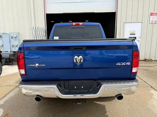 BLUE 2016 RAM 1500 SLT