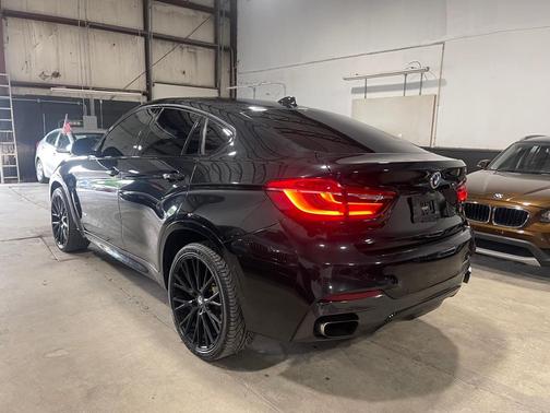 2017 BMW X6 xDrive50i