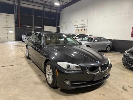 GREY 2013 BMW 528 xDrive