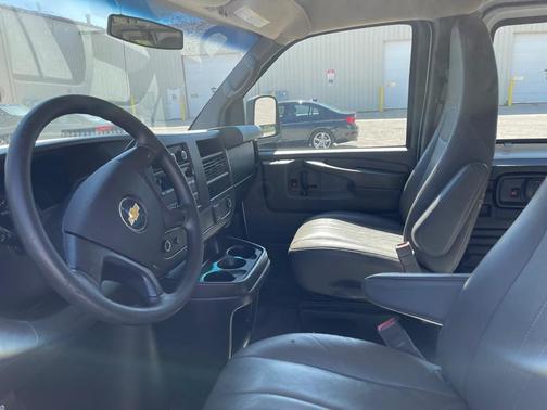 2015 Chevrolet Express 3500 Work Van
