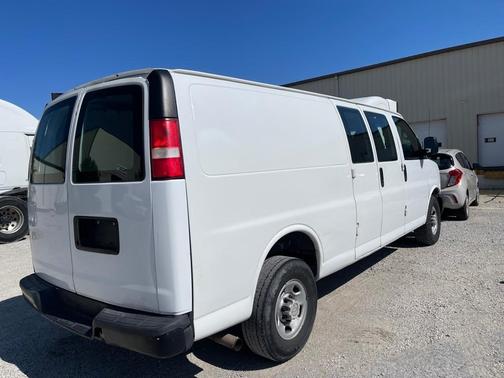 2015 Chevrolet Express 3500 Work Van