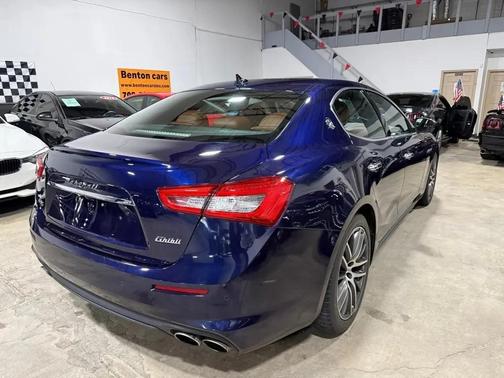BLUE 2018 Maserati Ghibli S Q4