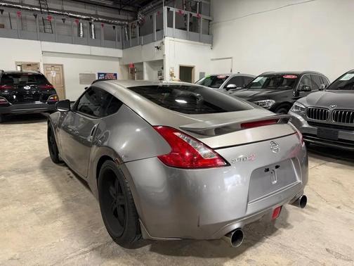 GREY 2009 Nissan 370Z Touring