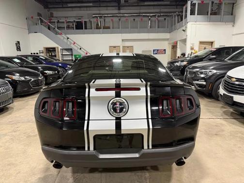Black 2012 Ford Mustang V6