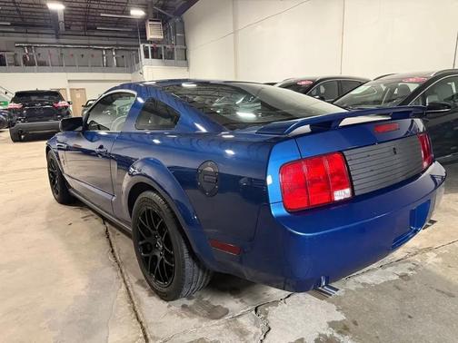 BLUE 2006 Ford Mustang Base