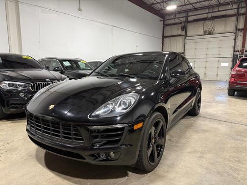 2017 Porsche Macan S