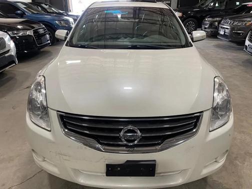 WHITE 2011 Nissan Altima 2.5 SL