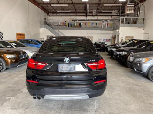 2018 BMW X4 xDrive28i