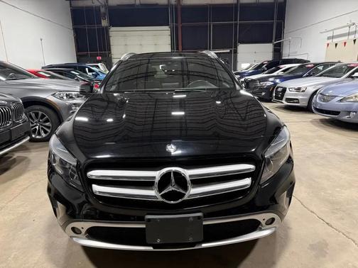 BLACK 2016 Mercedes-Benz GLA-Class 4MATIC