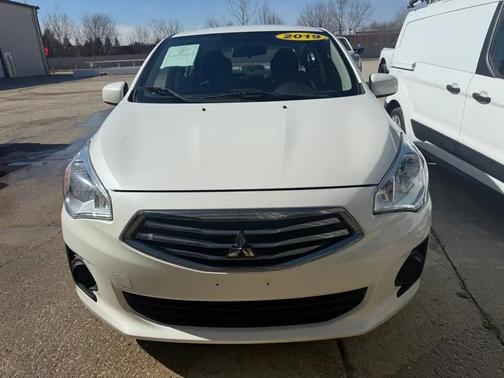 2019 Mitsubishi Mirage G4 ES
