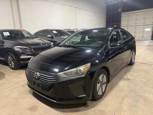 2019 Hyundai IONIQ Hybrid Blue