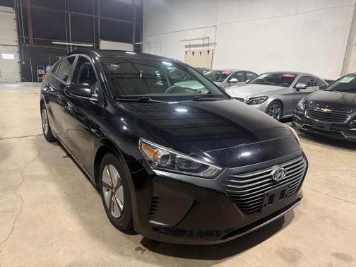 2019 Hyundai IONIQ Hybrid Blue