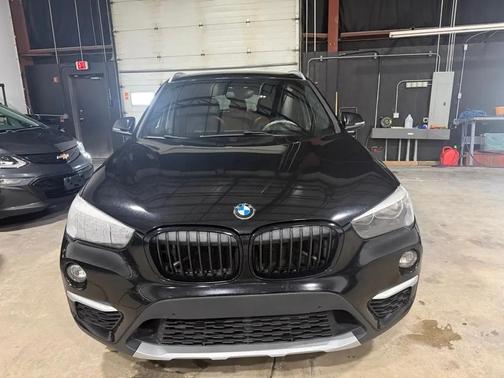 BLACK 2018 BMW X1 xDrive28i