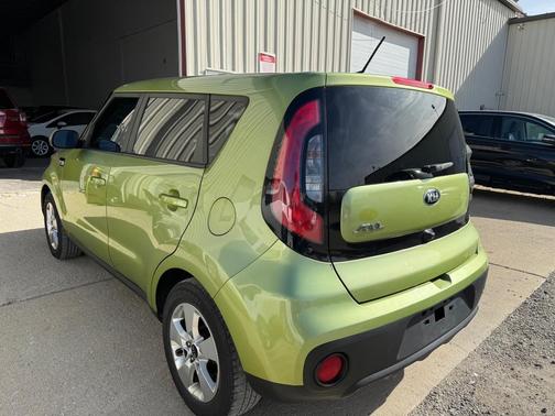 2017 Kia Soul Base
