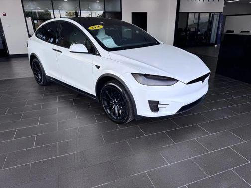 2020 Tesla Model X Long Range