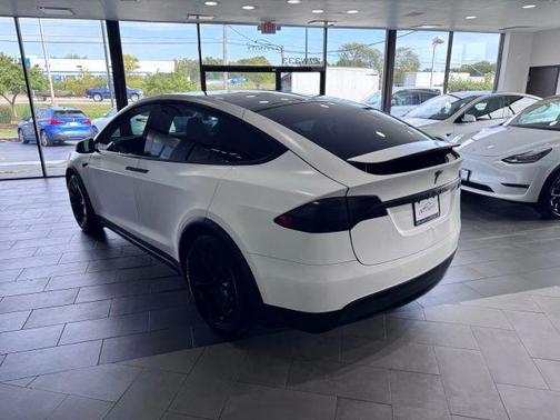2020 Tesla Model X Long Range
