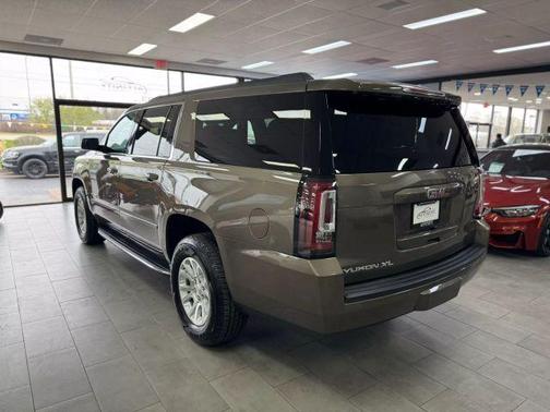2016 GMC Yukon XL SLE