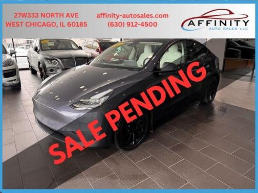 Gray 2022 Tesla Model Y Long Range