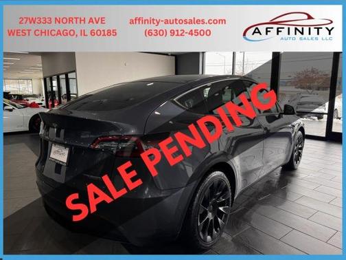 Gray 2022 Tesla Model Y Long Range