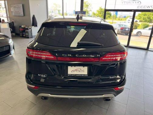 2017 Lincoln MKC Reserve