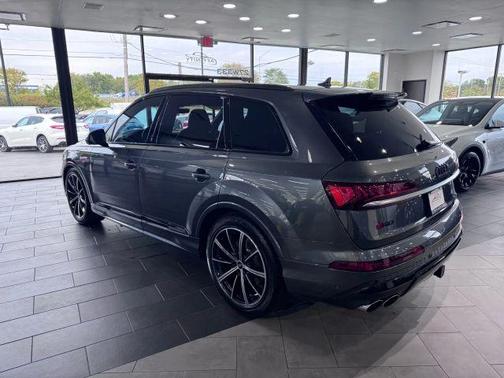 2021 Audi SQ7 4.0T Premium Plus
