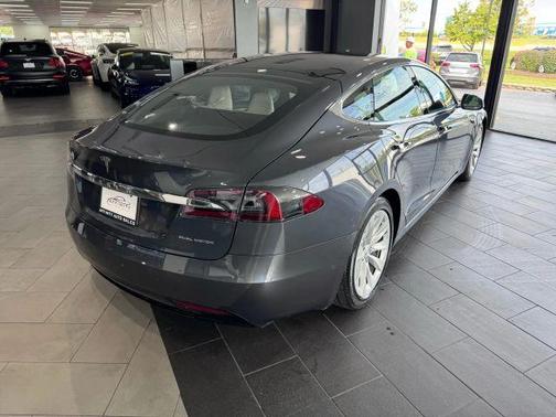 2019 Tesla Model S Standard Range