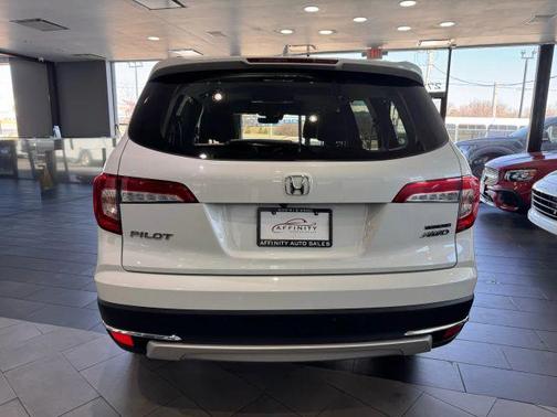 2021 Honda Pilot Touring 7-Passenger