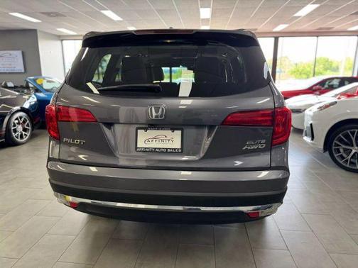 2017 Honda Pilot Elite
