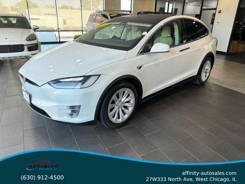 White 2016 Tesla Model X 90D