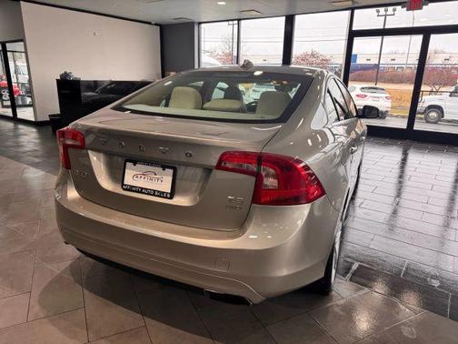 2015 Volvo S60 T5 Premier