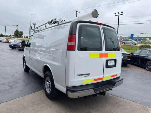 2014 Chevrolet Express 2500 Work Van