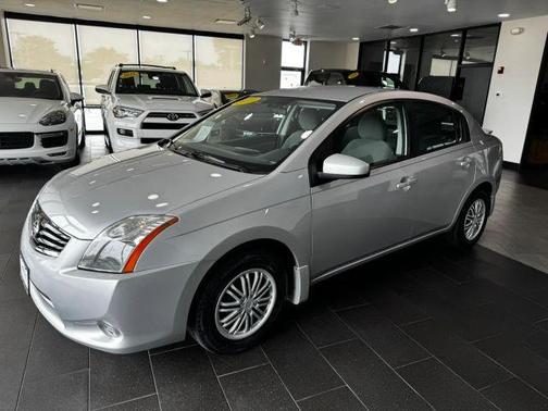 Brilliant Silver 2012 Nissan Sentra 2.0