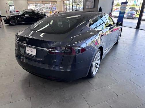 2017 Tesla Model S 75D