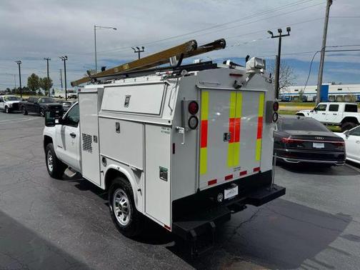 2015 Chevrolet Silverado 3500 CAB&CHASSIS