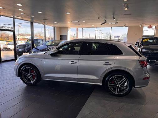 2018 Audi SQ5 3.0T Premium Plus