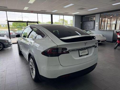 2019 Tesla Model X Long Range