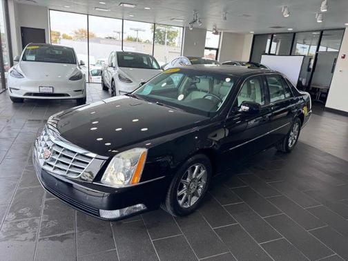2011 Cadillac DTS