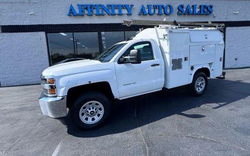 2015 Chevrolet Silverado 3500 CAB&CHASSIS