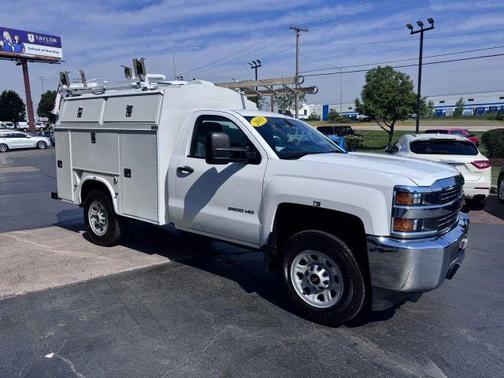 2015 Chevrolet Silverado 3500 CAB&CHASSIS