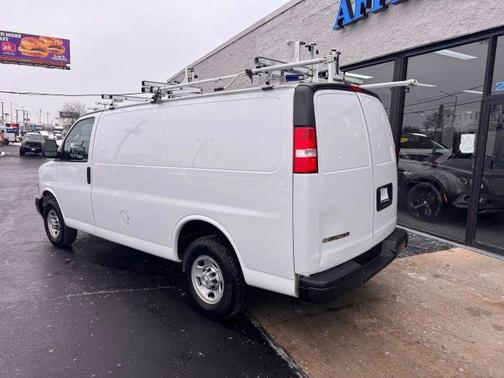 2021 Chevrolet Express 2500 Work Van
