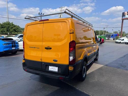 2017 Ford Transit-250 Base
